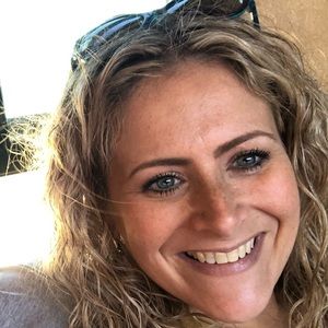 Meet your Posher, Kristl.